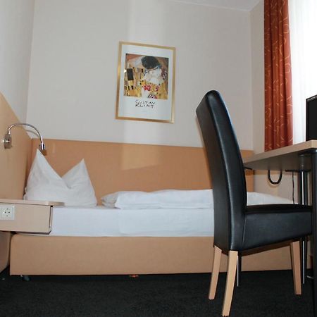 Hotel Huebler Франкфурт-на-Майні Екстер'єр фото