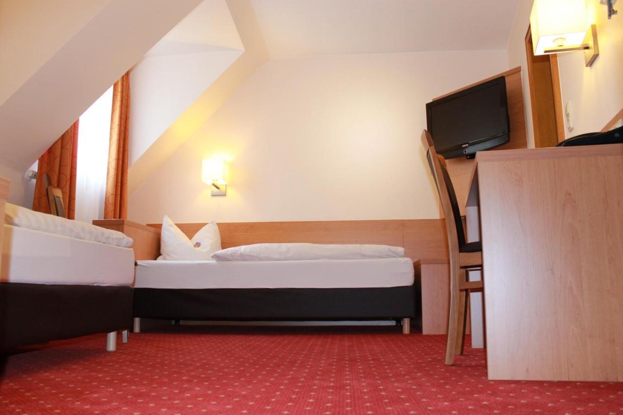 Hotel Huebler Франкфурт-на-Майні Екстер'єр фото