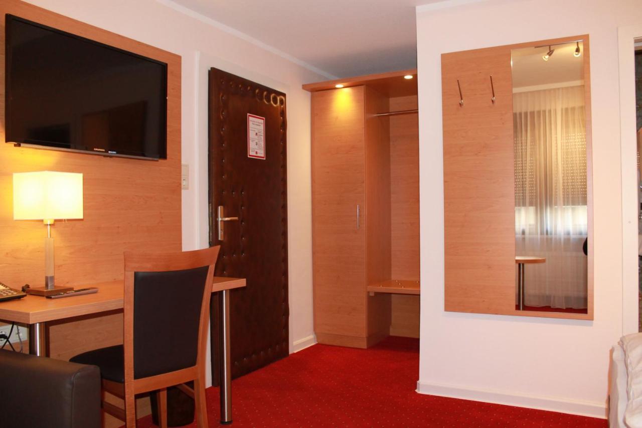 Hotel Huebler Франкфурт-на-Майні Екстер'єр фото