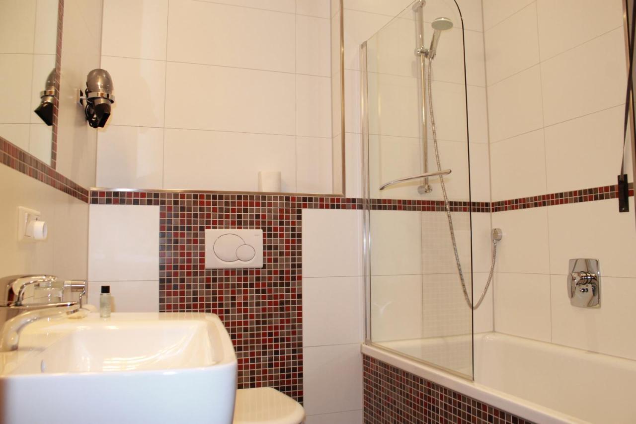 Hotel Huebler Франкфурт-на-Майні Екстер'єр фото