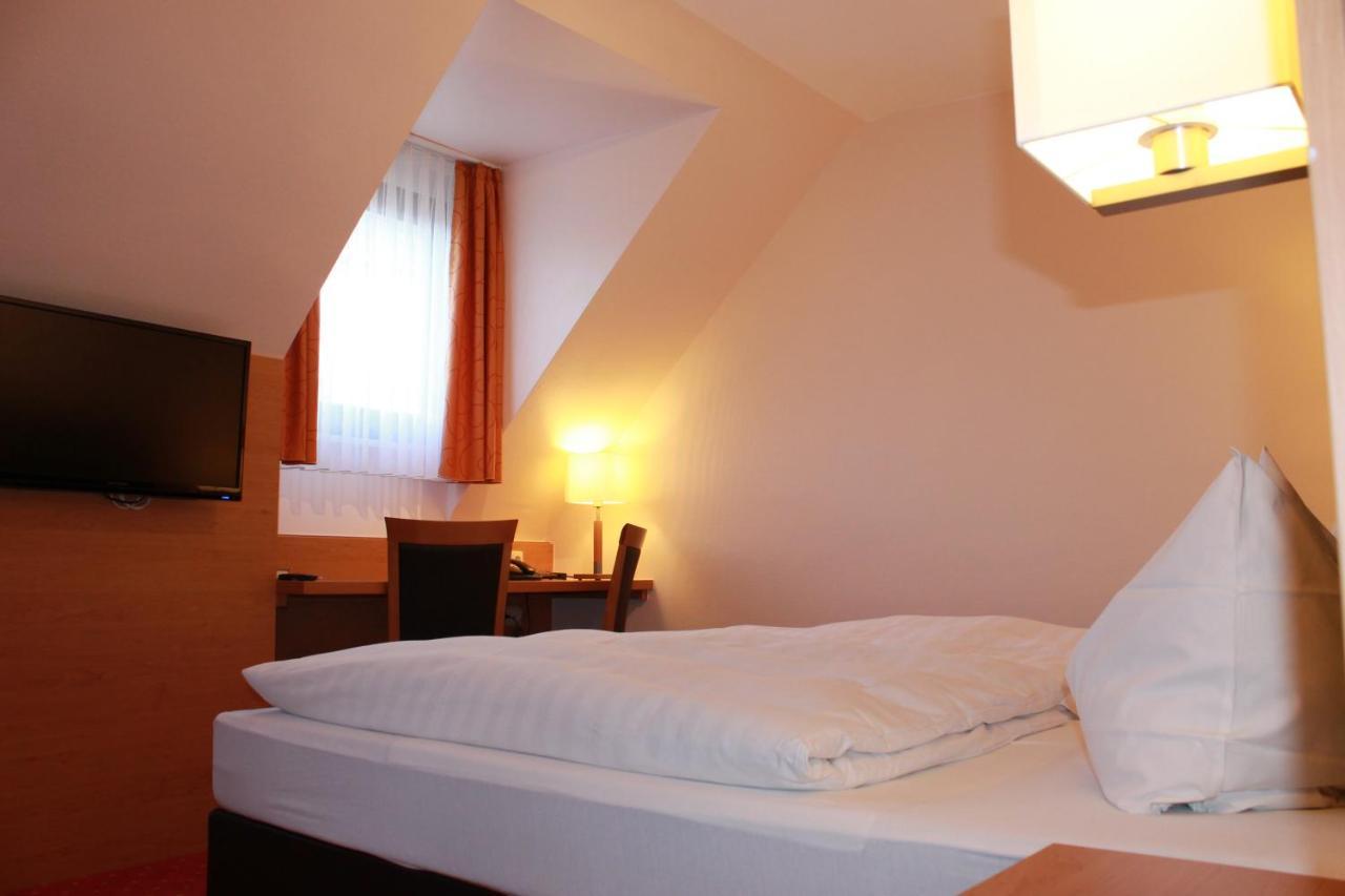 Hotel Huebler Франкфурт-на-Майні Екстер'єр фото