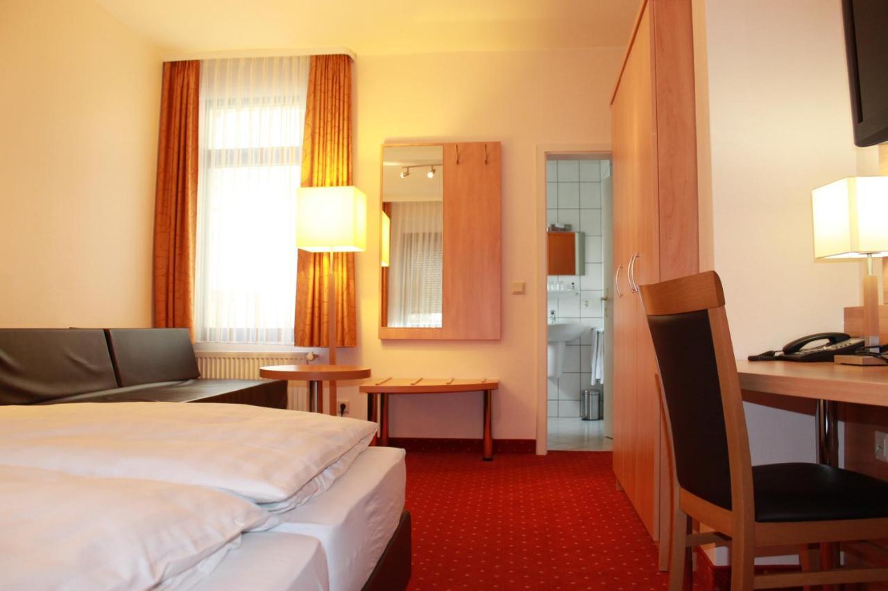 Hotel Huebler Франкфурт-на-Майні Екстер'єр фото