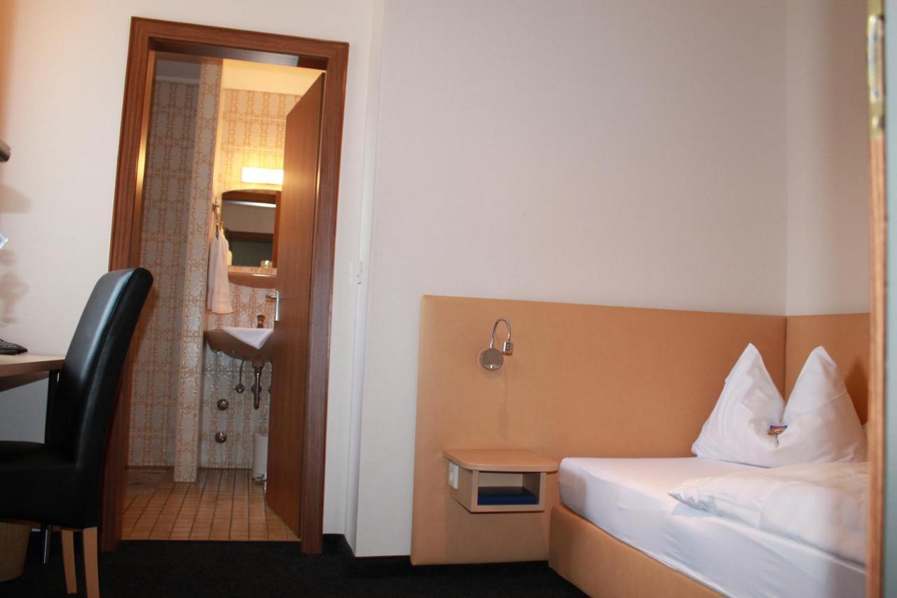 Hotel Huebler Франкфурт-на-Майні Екстер'єр фото